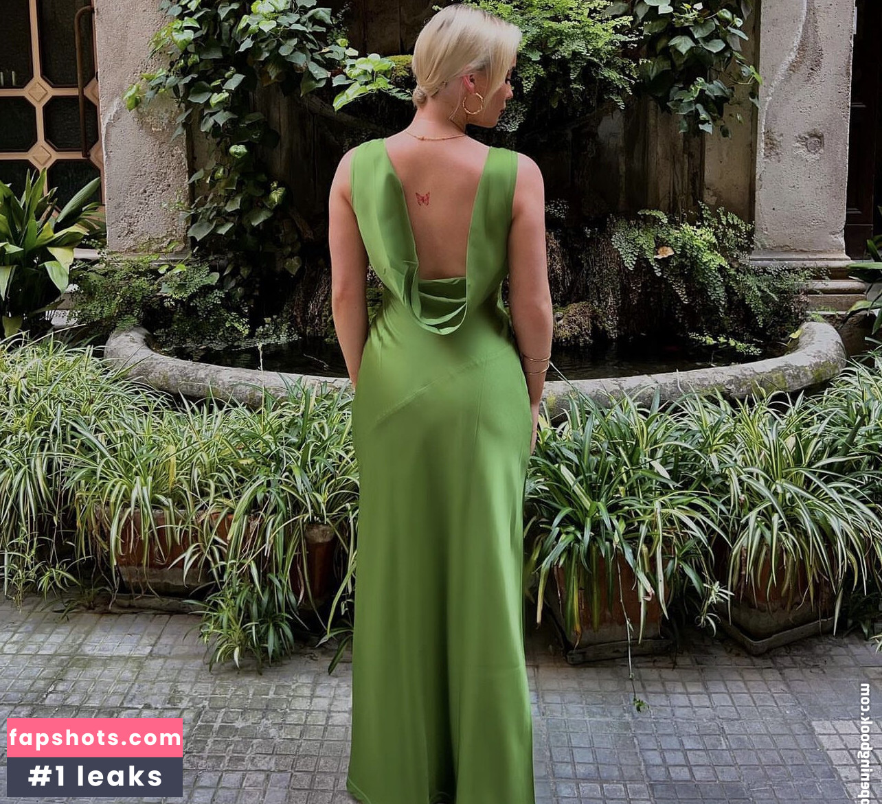 Millie Gibson gallery photo #134