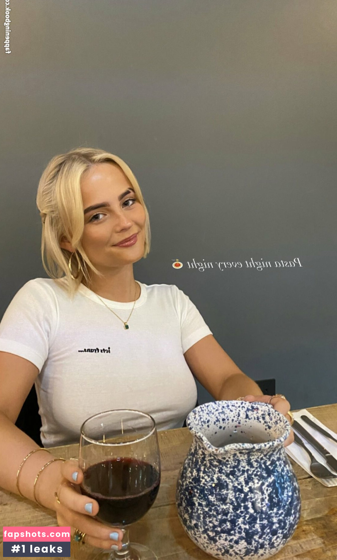 Millie Gibson gallery photo #140