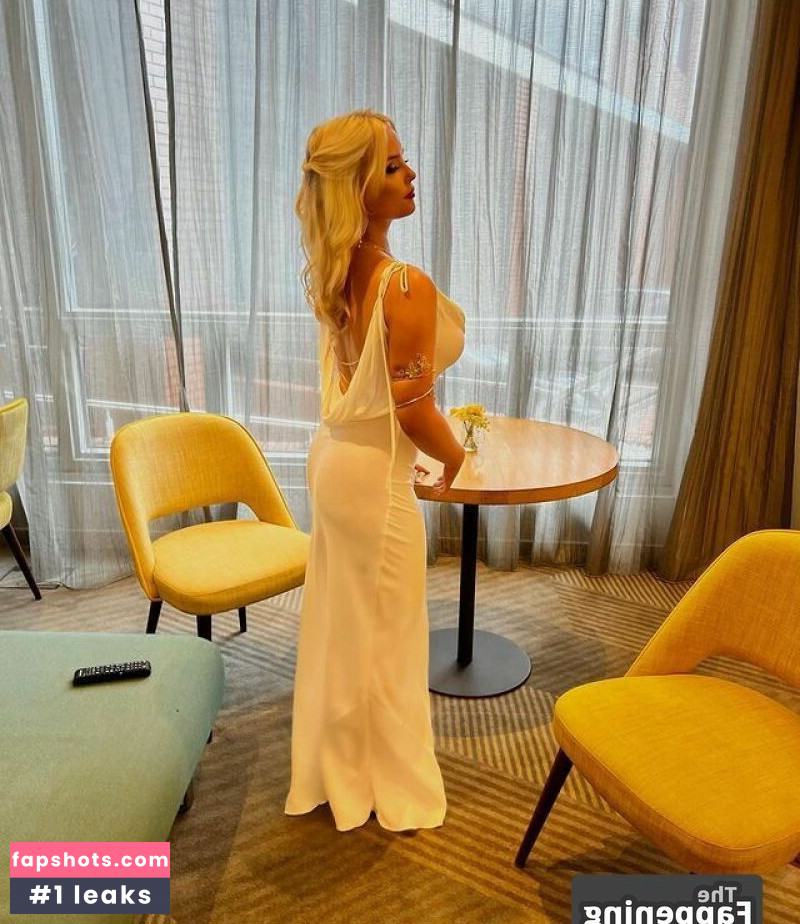 Millie Gibson gallery photo #26