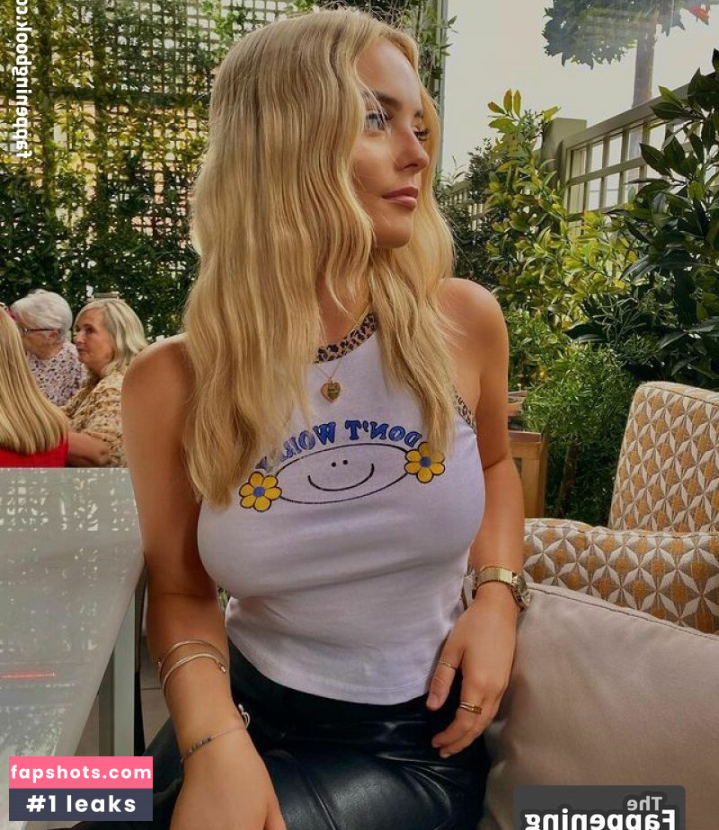 Millie Gibson gallery photo #41