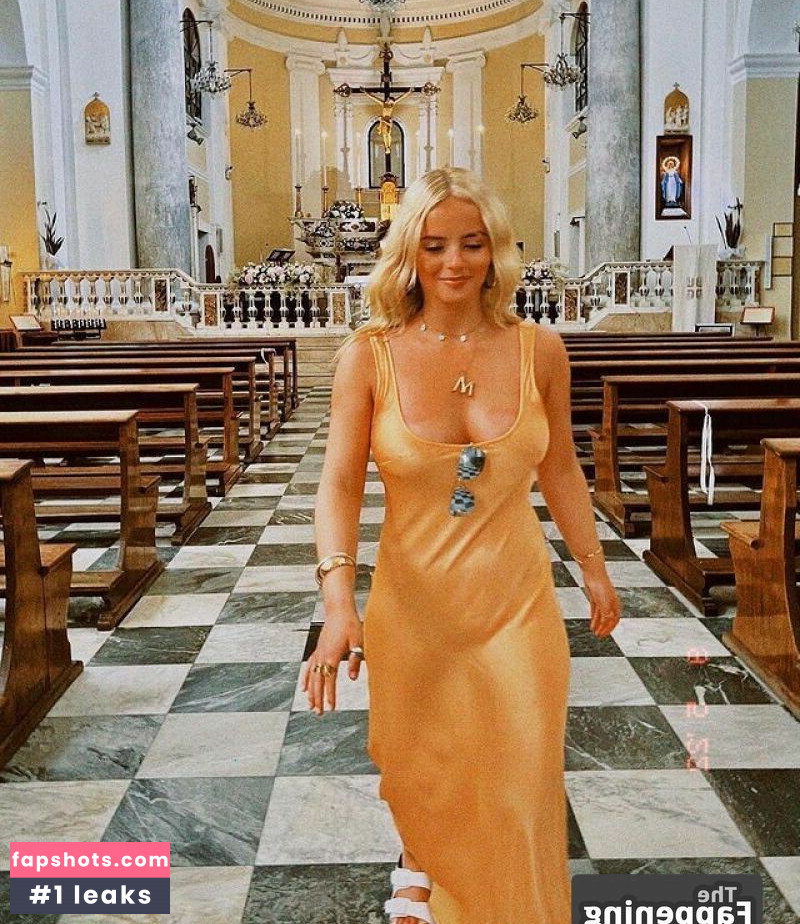 Millie Gibson gallery photo #44