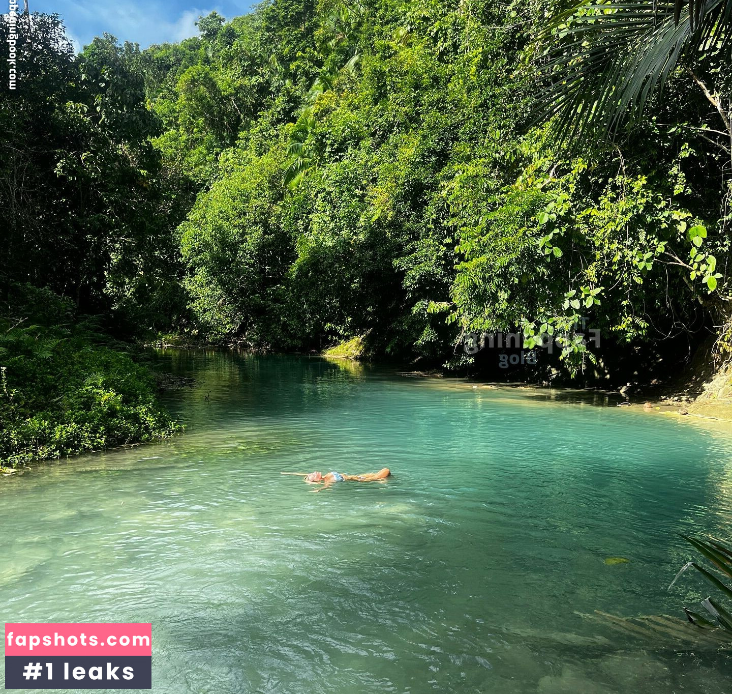 Millie Gibson gallery photo #49