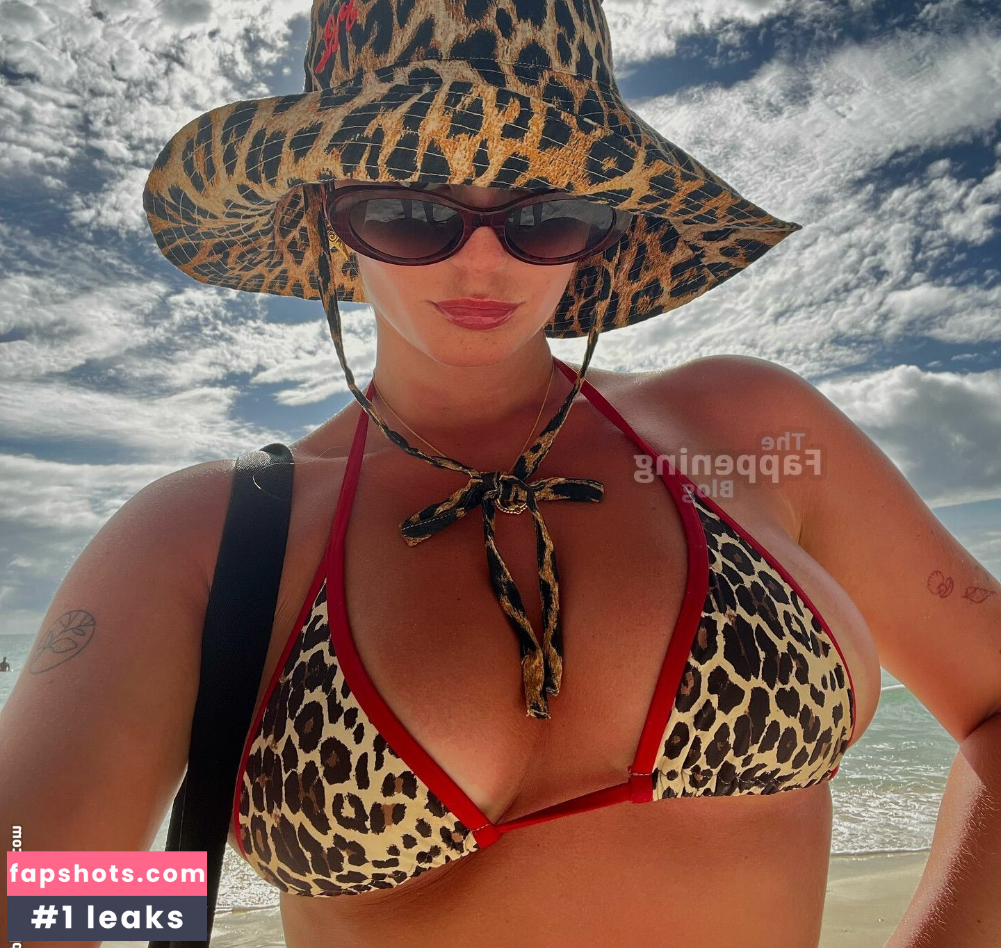 Millie Gibson gallery photo #50