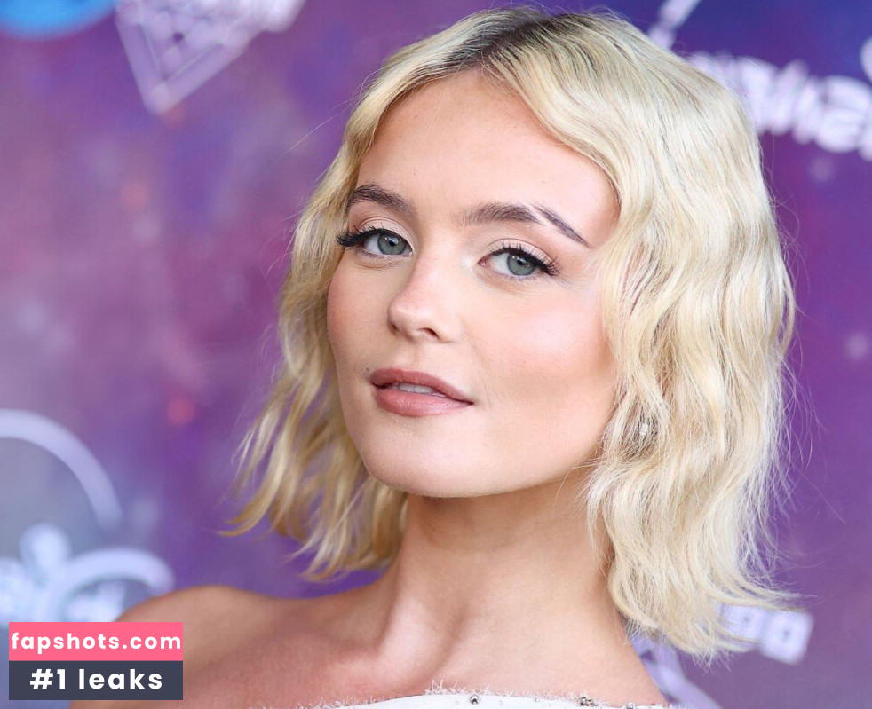 Millie Gibson gallery photo #64