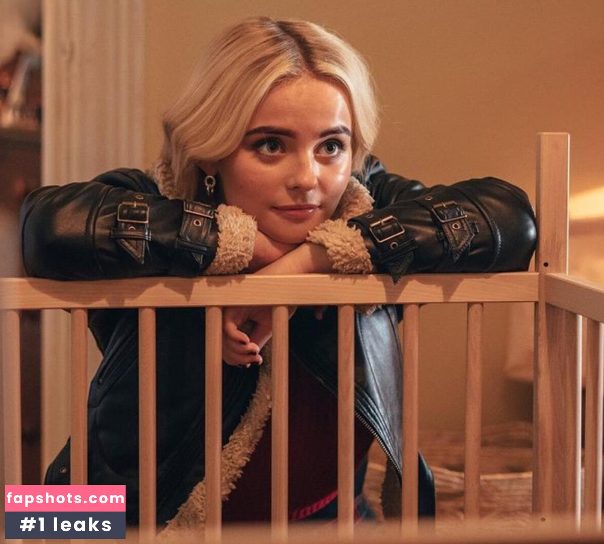 Millie Gibson gallery photo #97