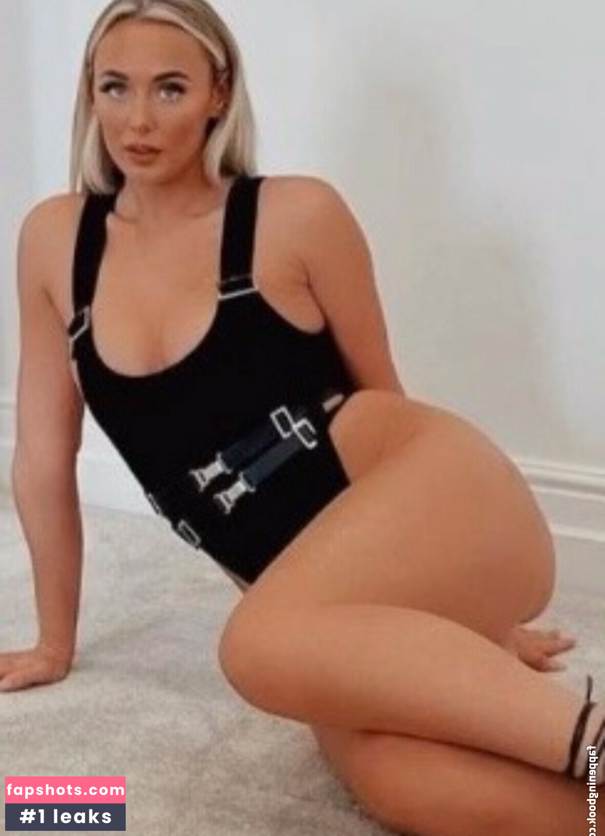 Millie Grace Court Nude Leaks OnlyFans Photos #9 - LeakJerk