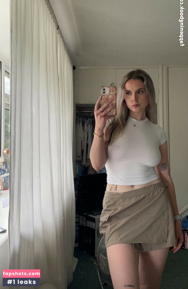 Millllievanillllie gallery photo #2