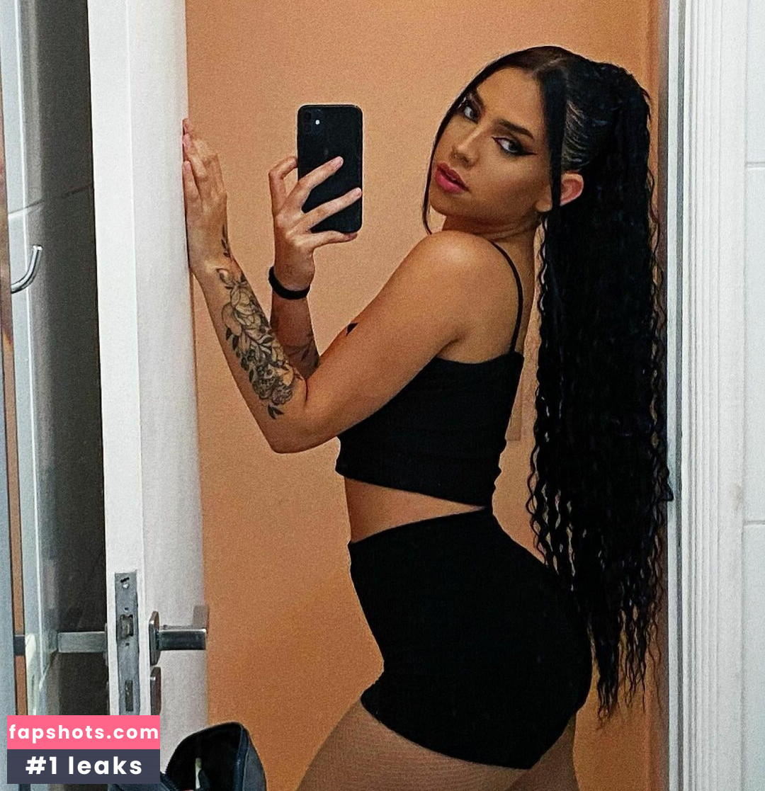 Milly Moura gallery photo #12