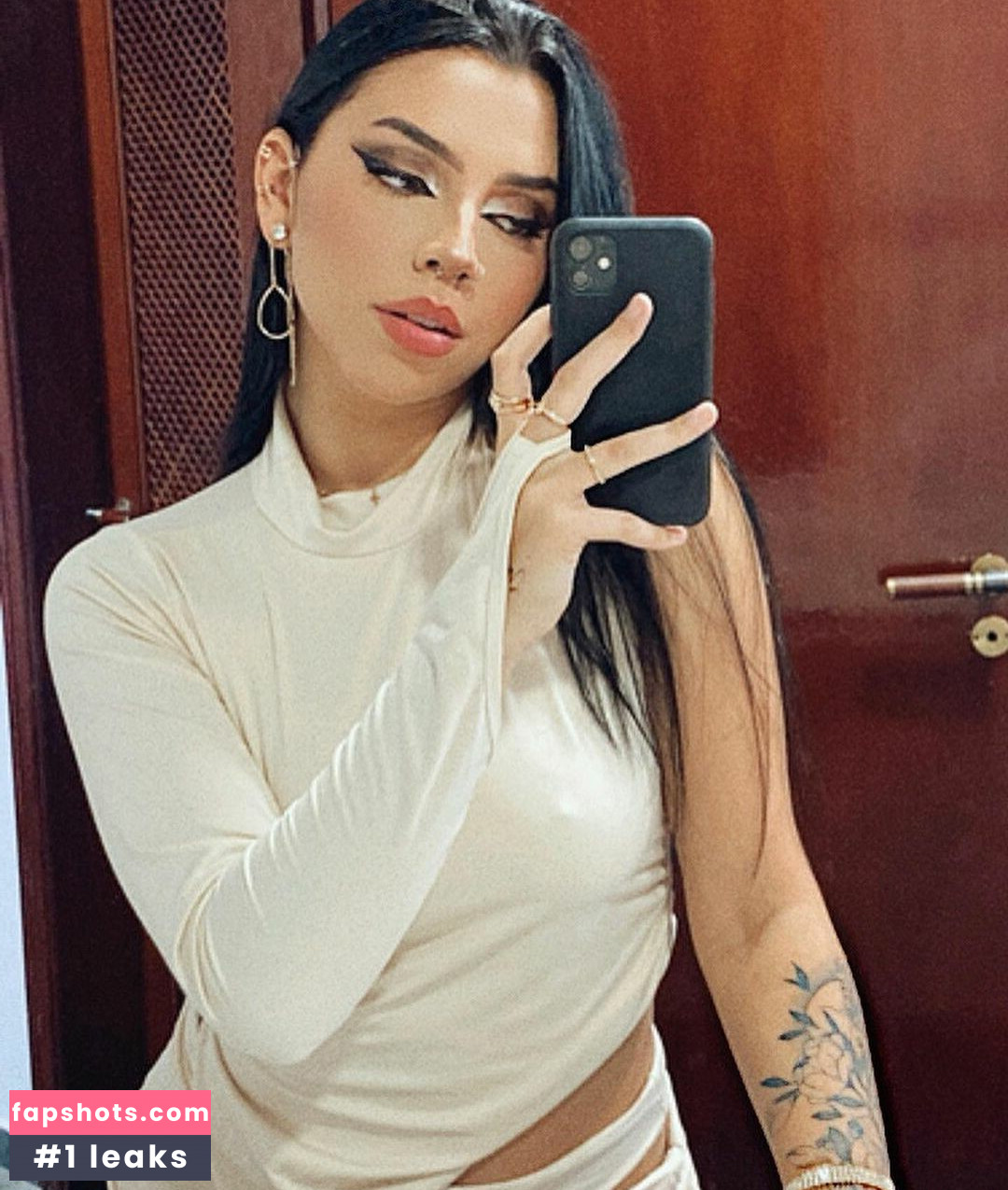 Milly Moura gallery photo #10