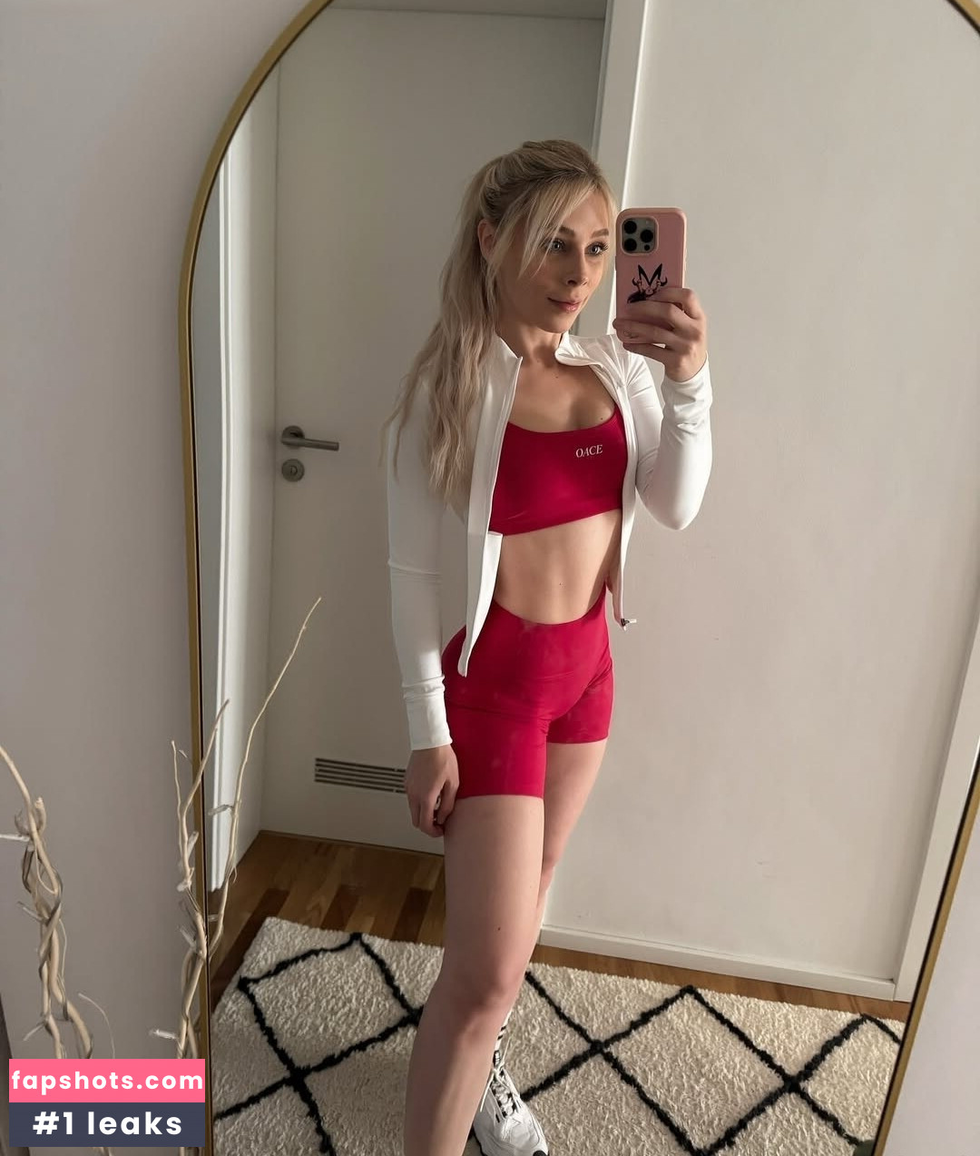 Milschbaum Nahé úniky fotek pouze od fanoušků #9 - Fapshots