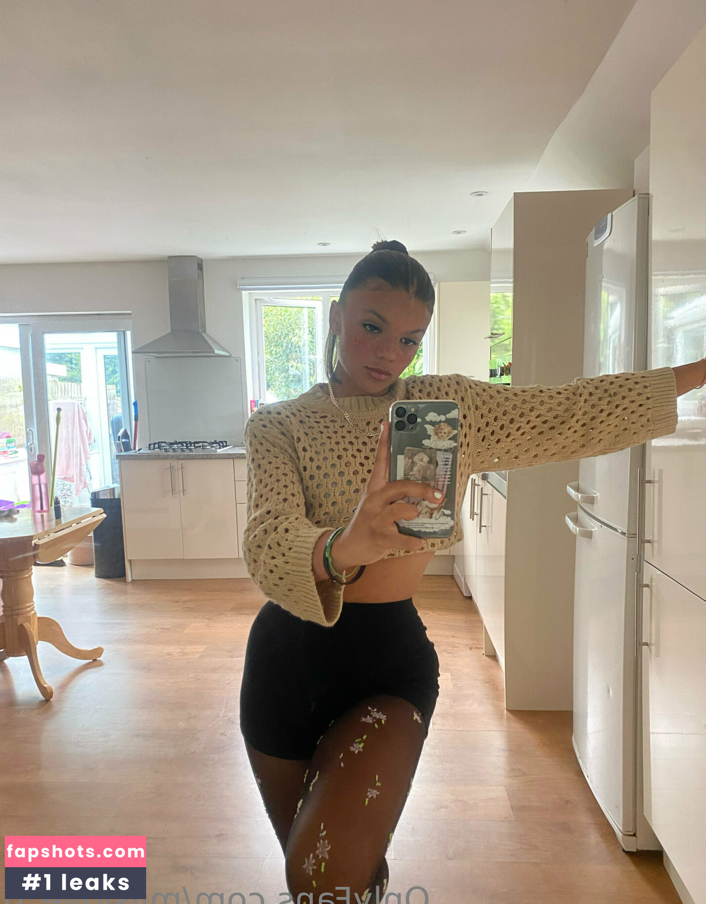 milslove_0 gallery photo #3