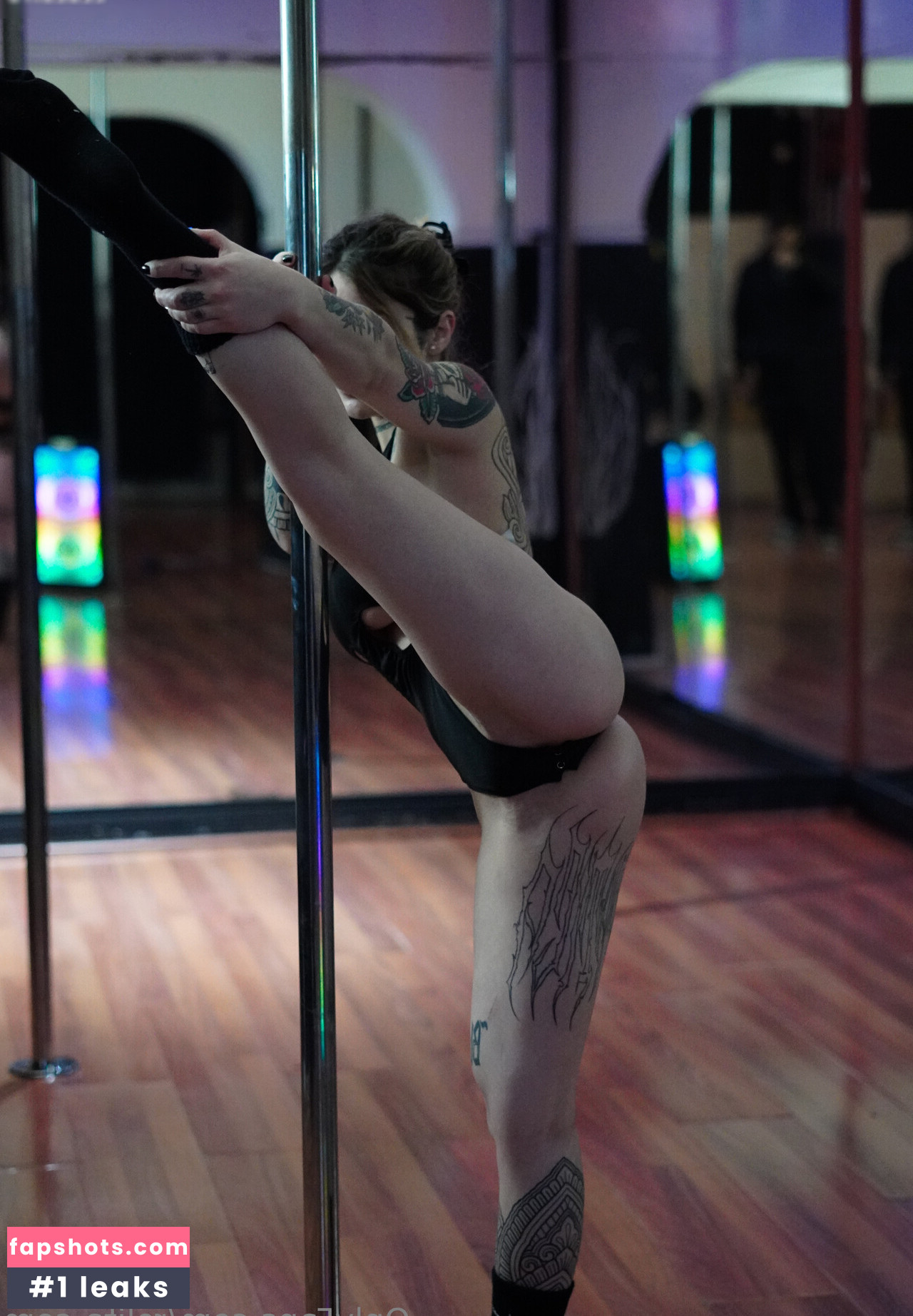 Milu Castillo gallery photo #14