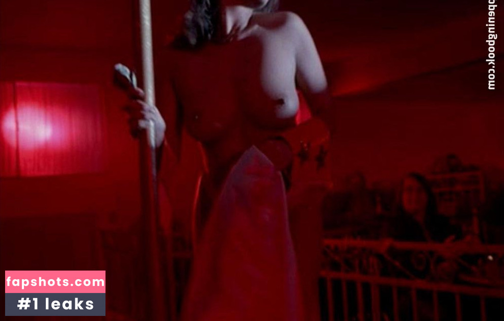 Mim Parker nude babe gallery