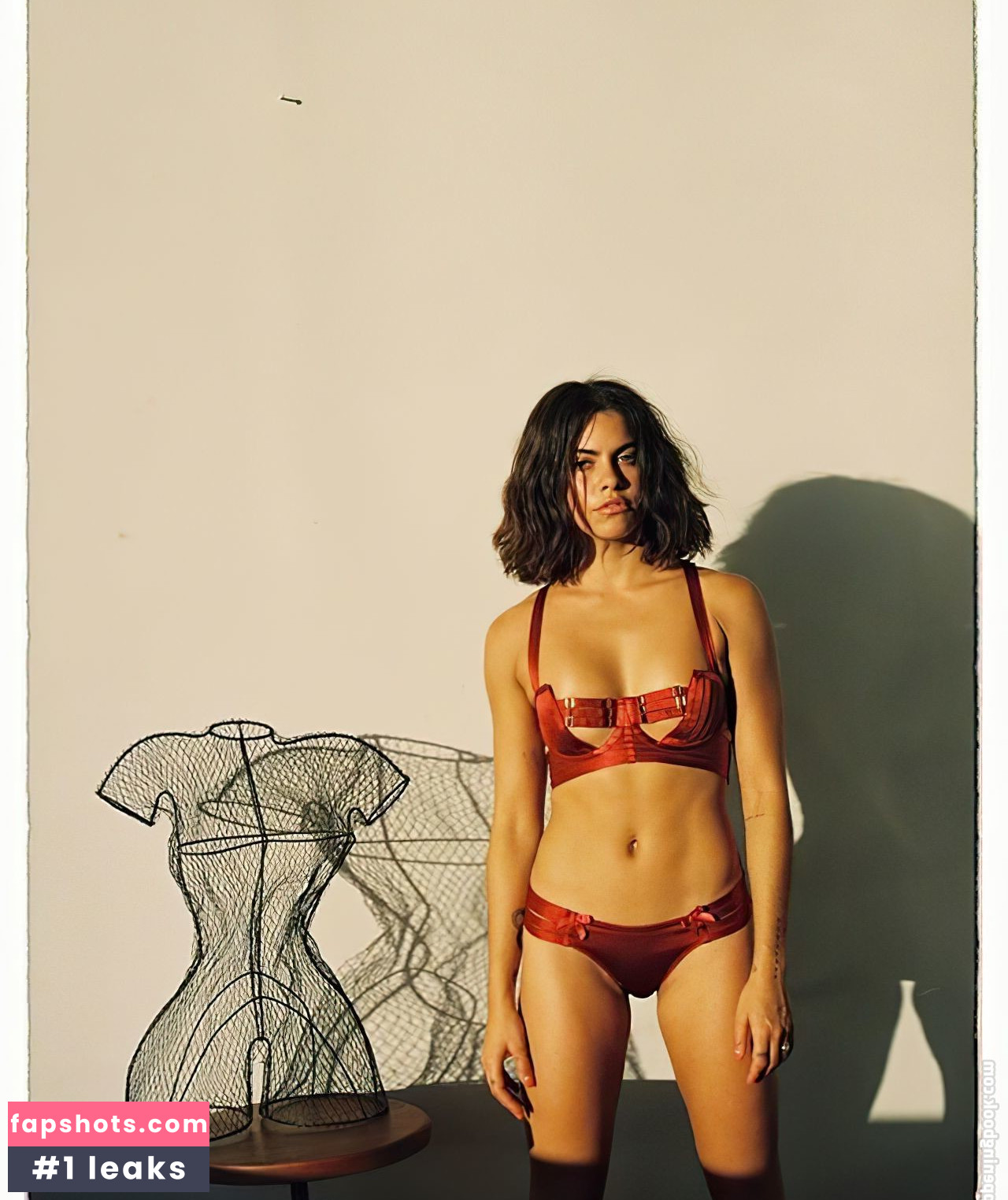 Mimi Elashiry gallery photo #24