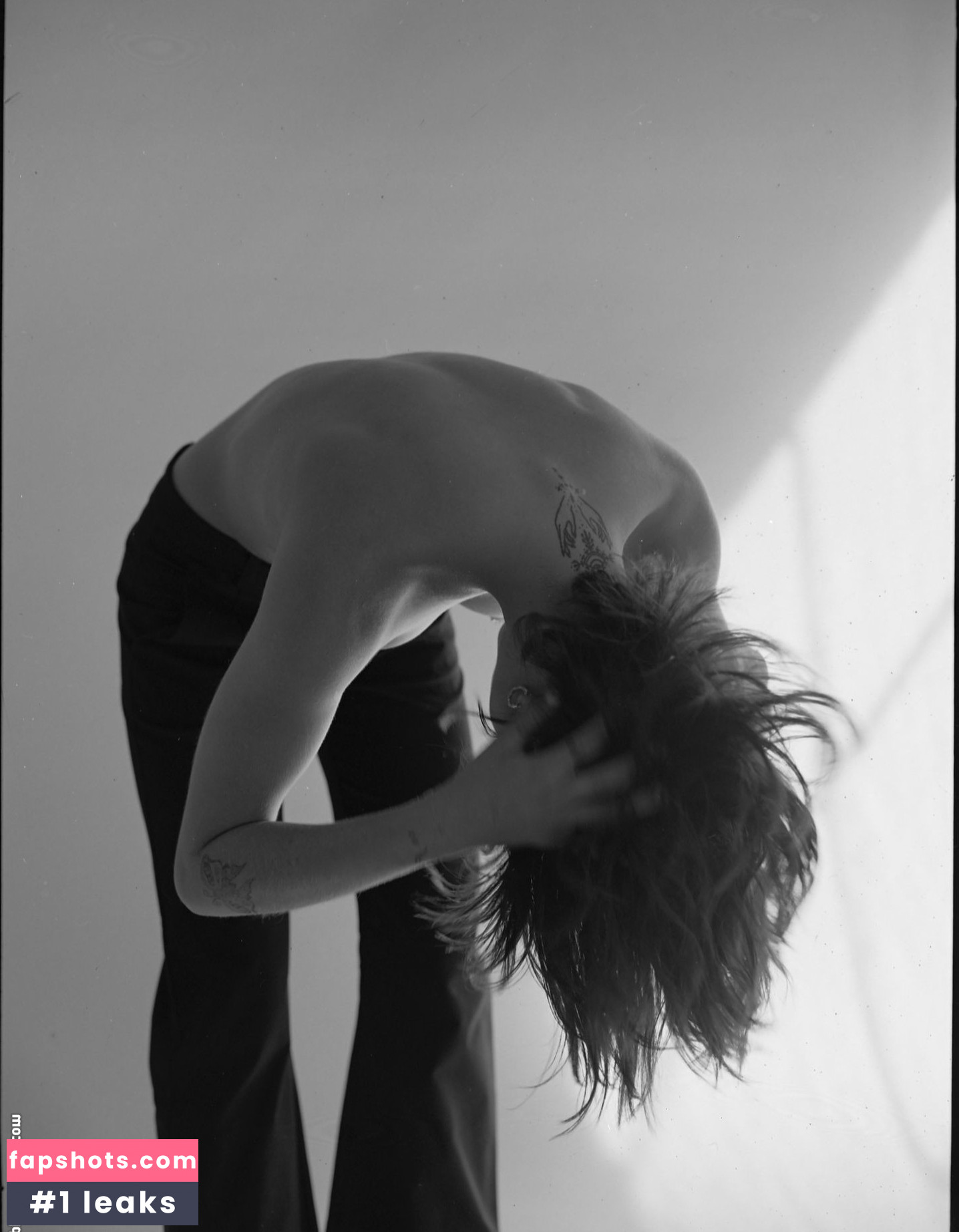 Mimi Elashiry gallery photo #40