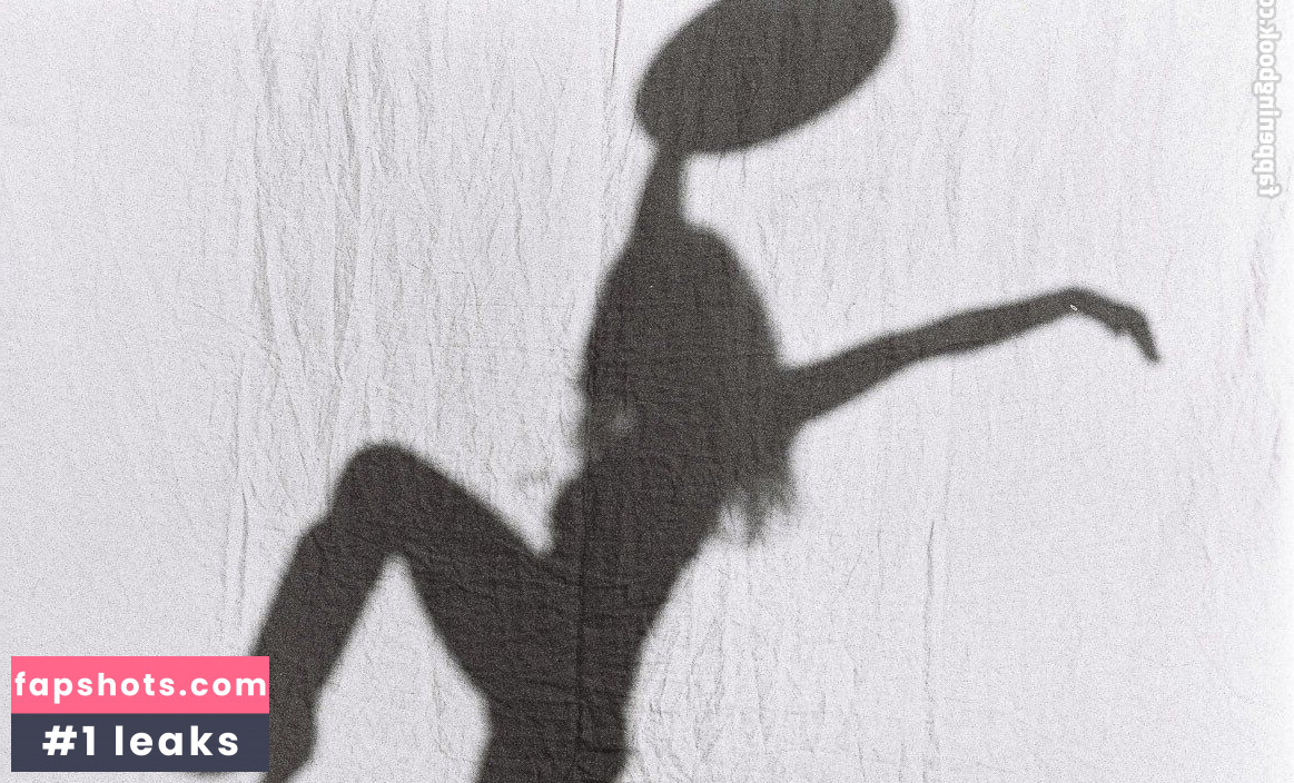 Mimi Elashiry gallery photo #53