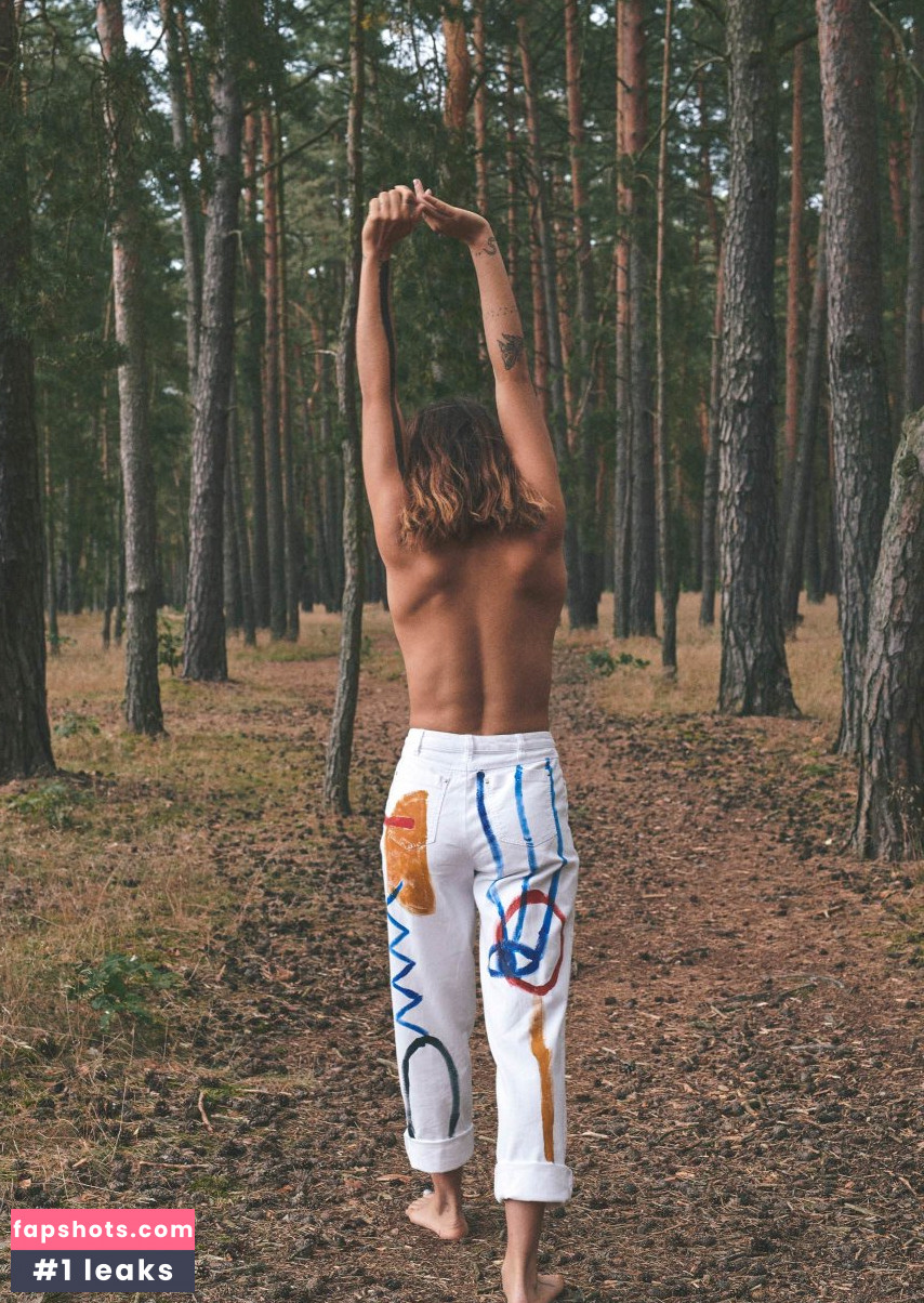 Mimi Elashiry gallery photo #97