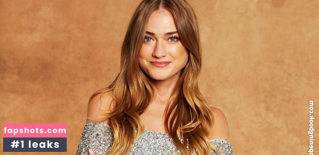 Mimi Gwozdz gallery photo #18