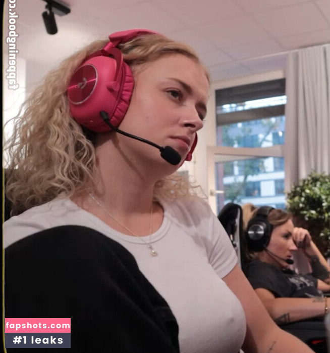 Mimi Lintrup Nude Leaks OnlyFans Photos #14 - Fapshots