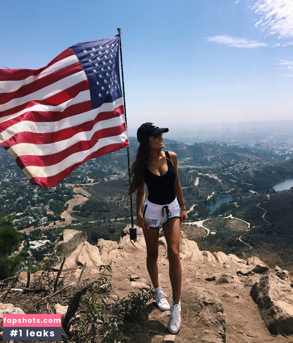 Mimi Perkins gallery photo #41