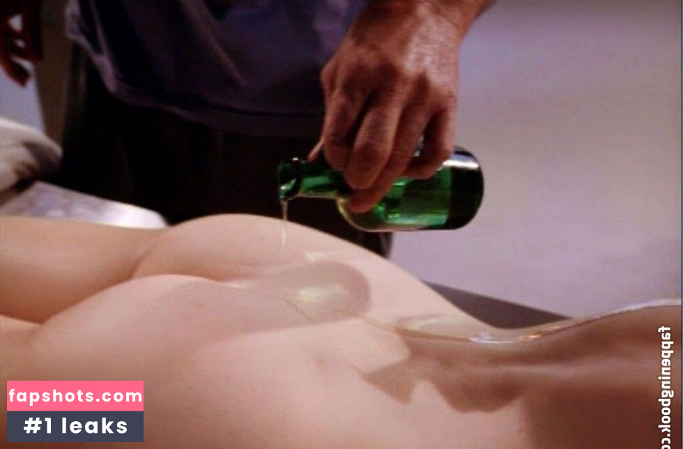 Mimi Rogers gallery photo #13