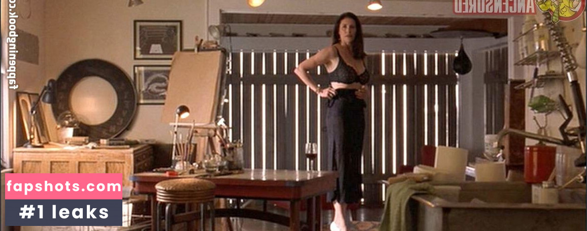 Mimi Rogers gallery photo #27