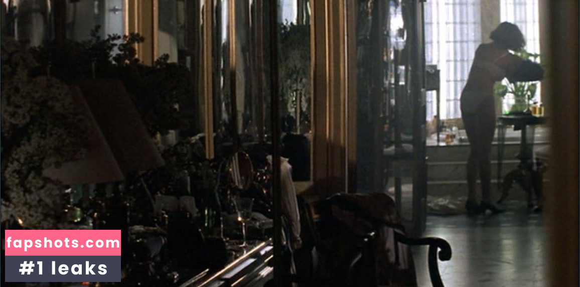 Mimi Rogers gallery photo #88