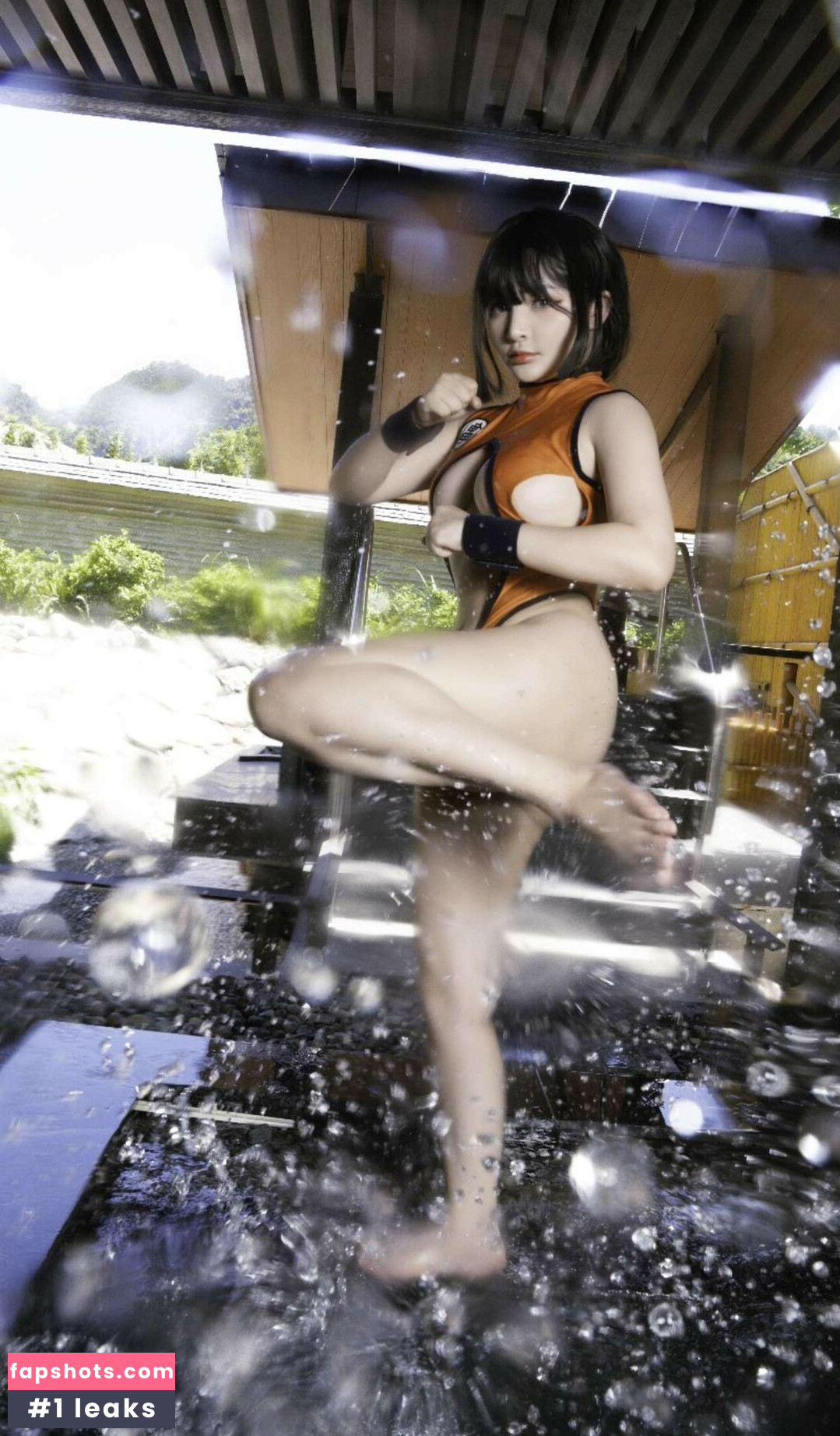 MimiChan gallery photo #8