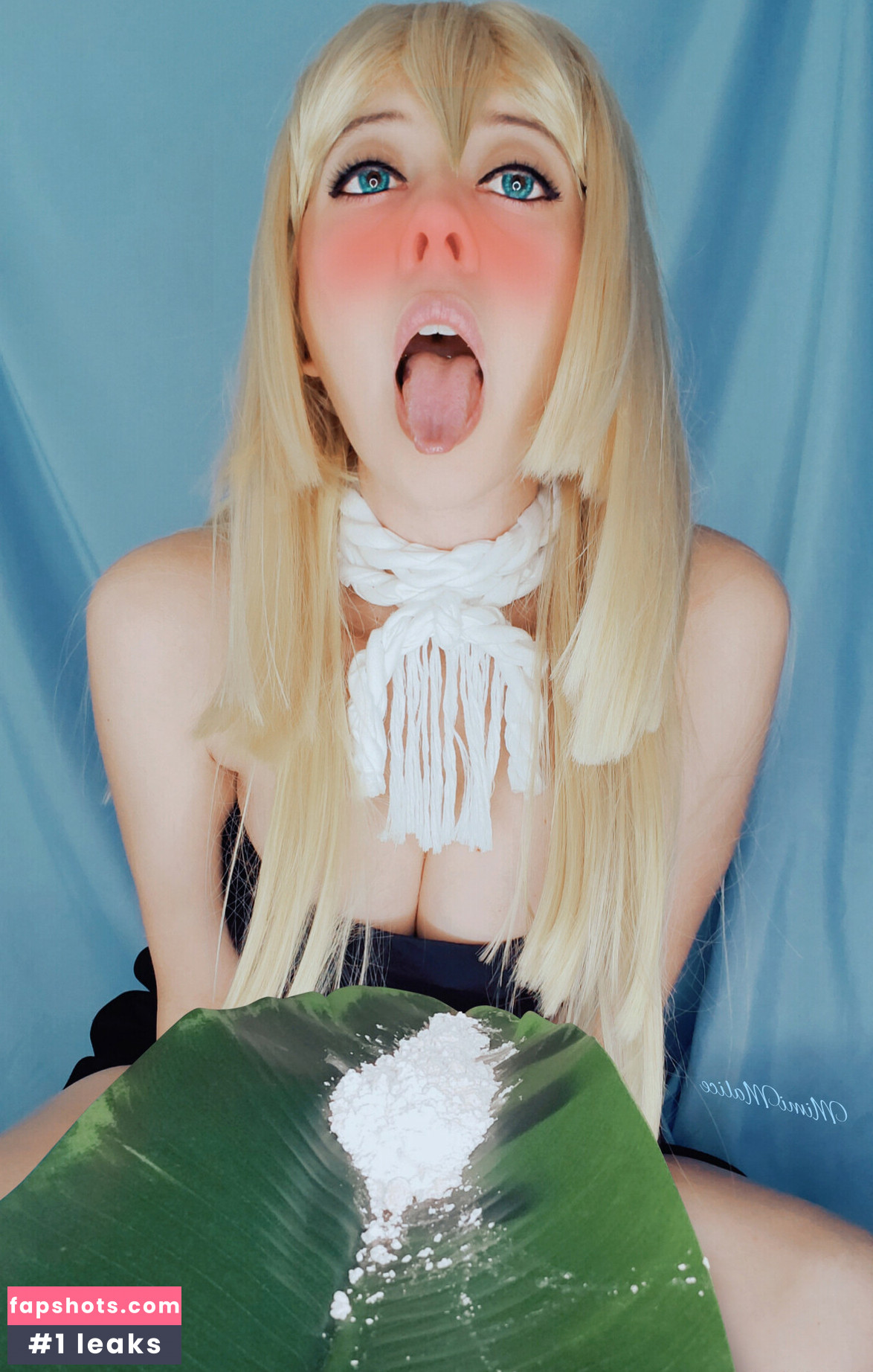 MimiMalice gallery photo #2