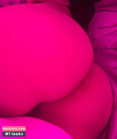 Mimsy gallery photo #1012