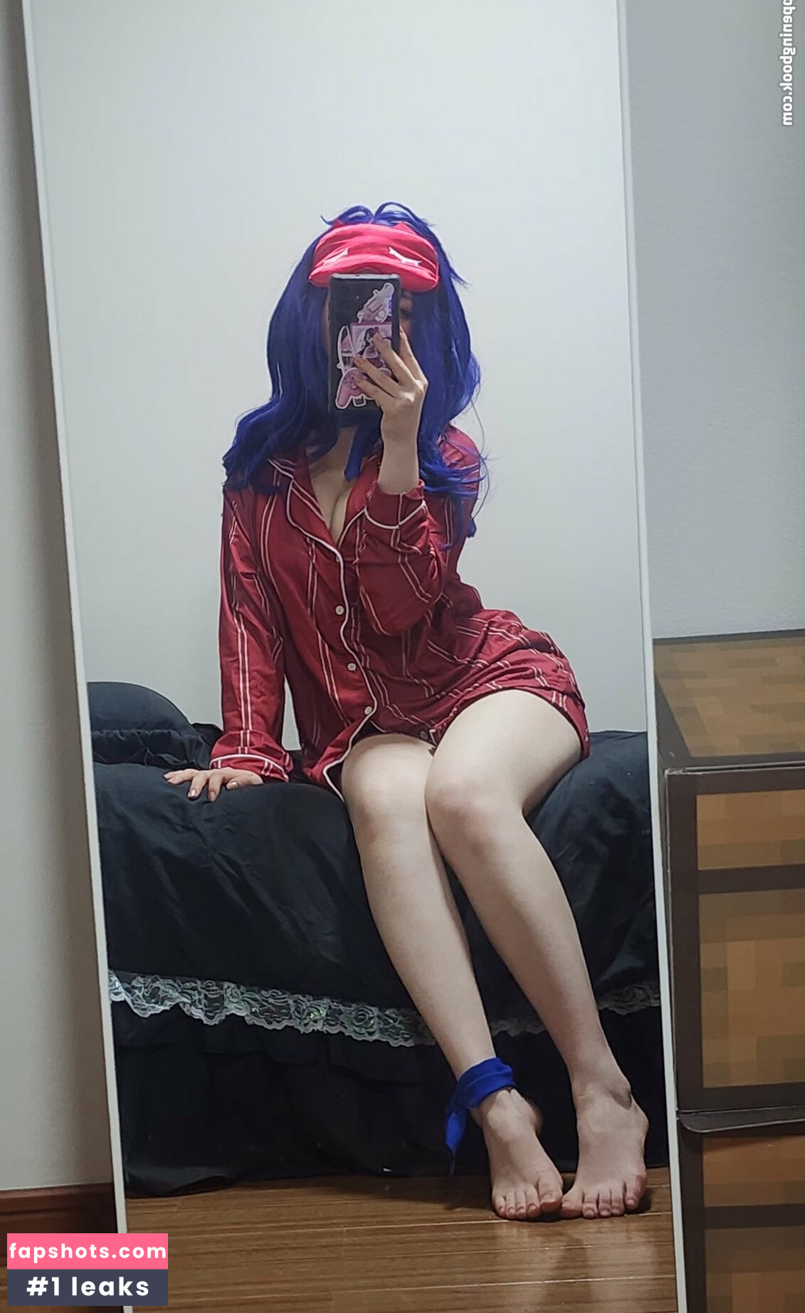 min_cosplay gallery photo #12