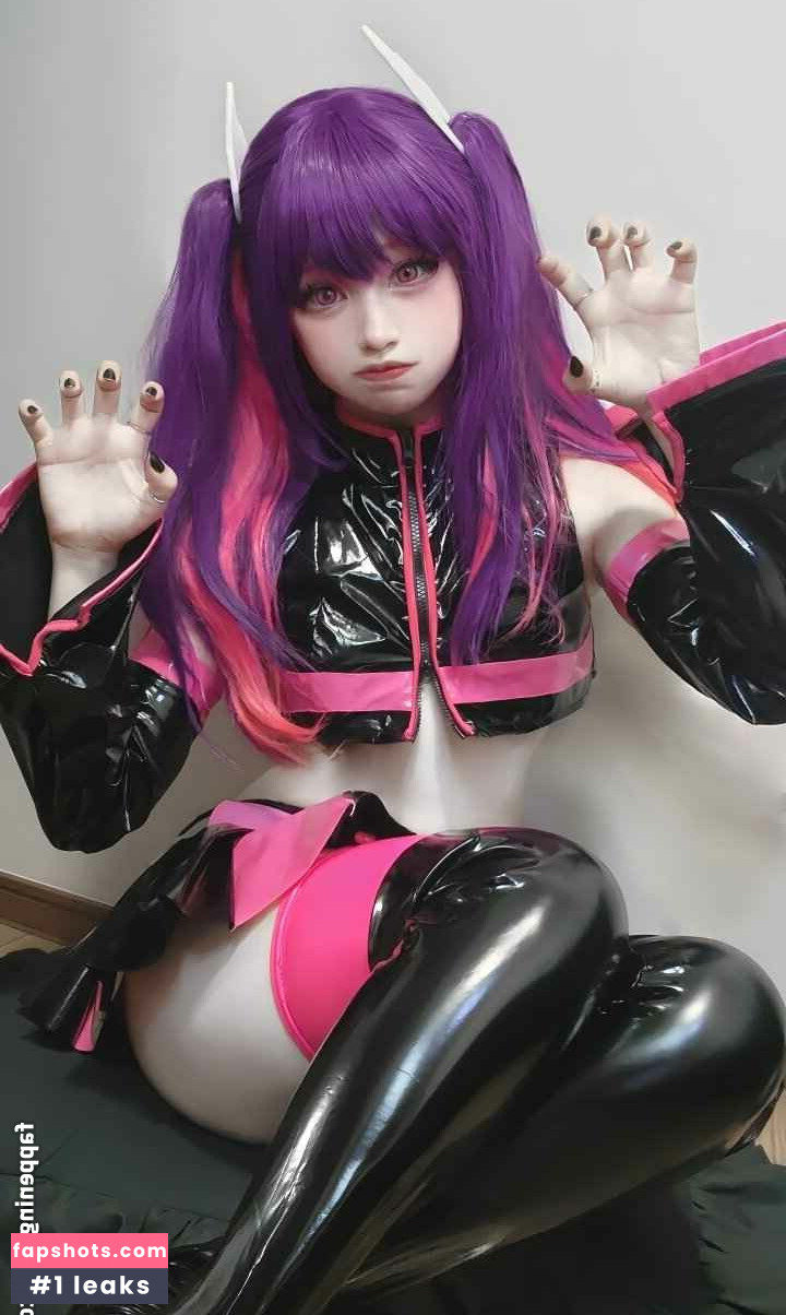 min_cosplay gallery photo #17