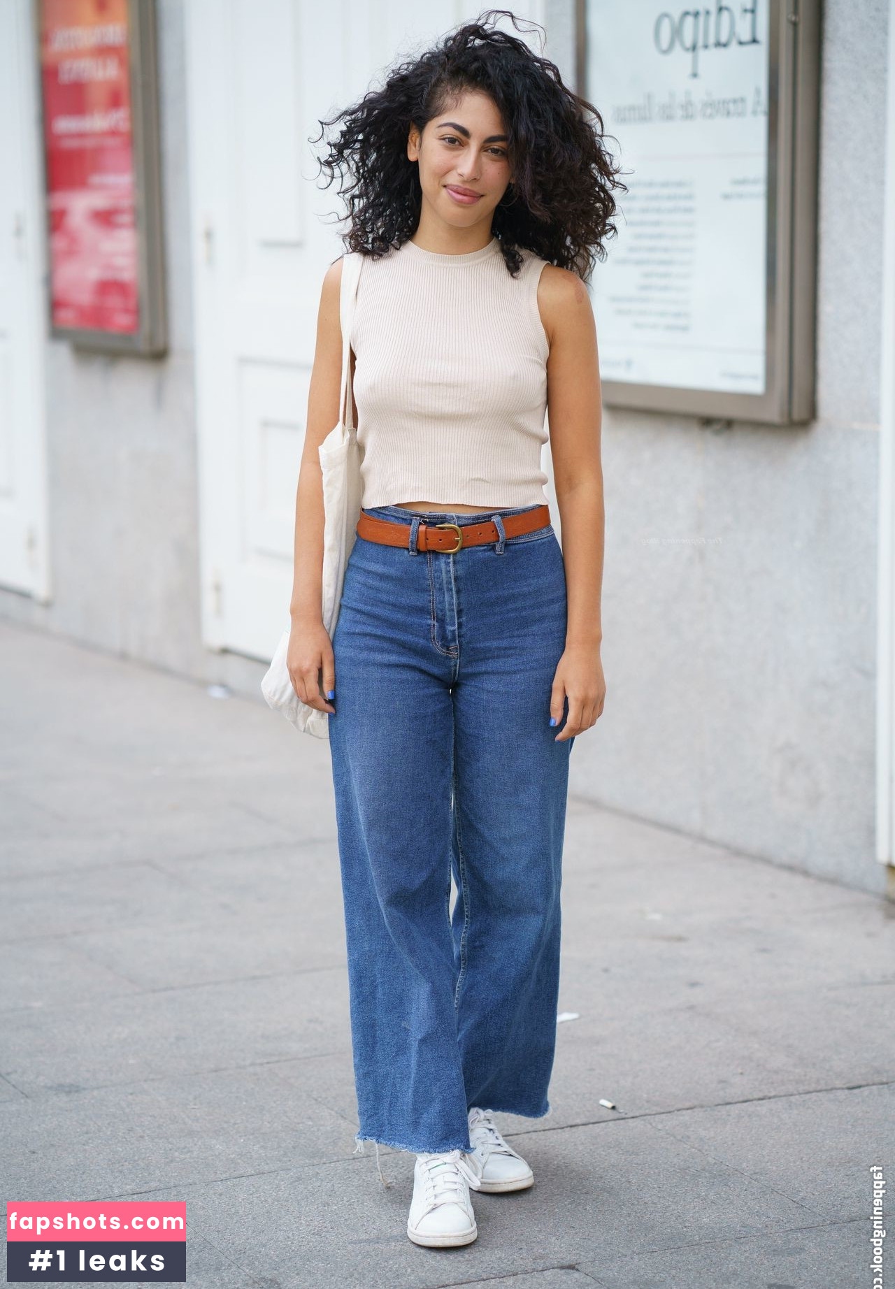 Mina El Hammani gallery photo #10