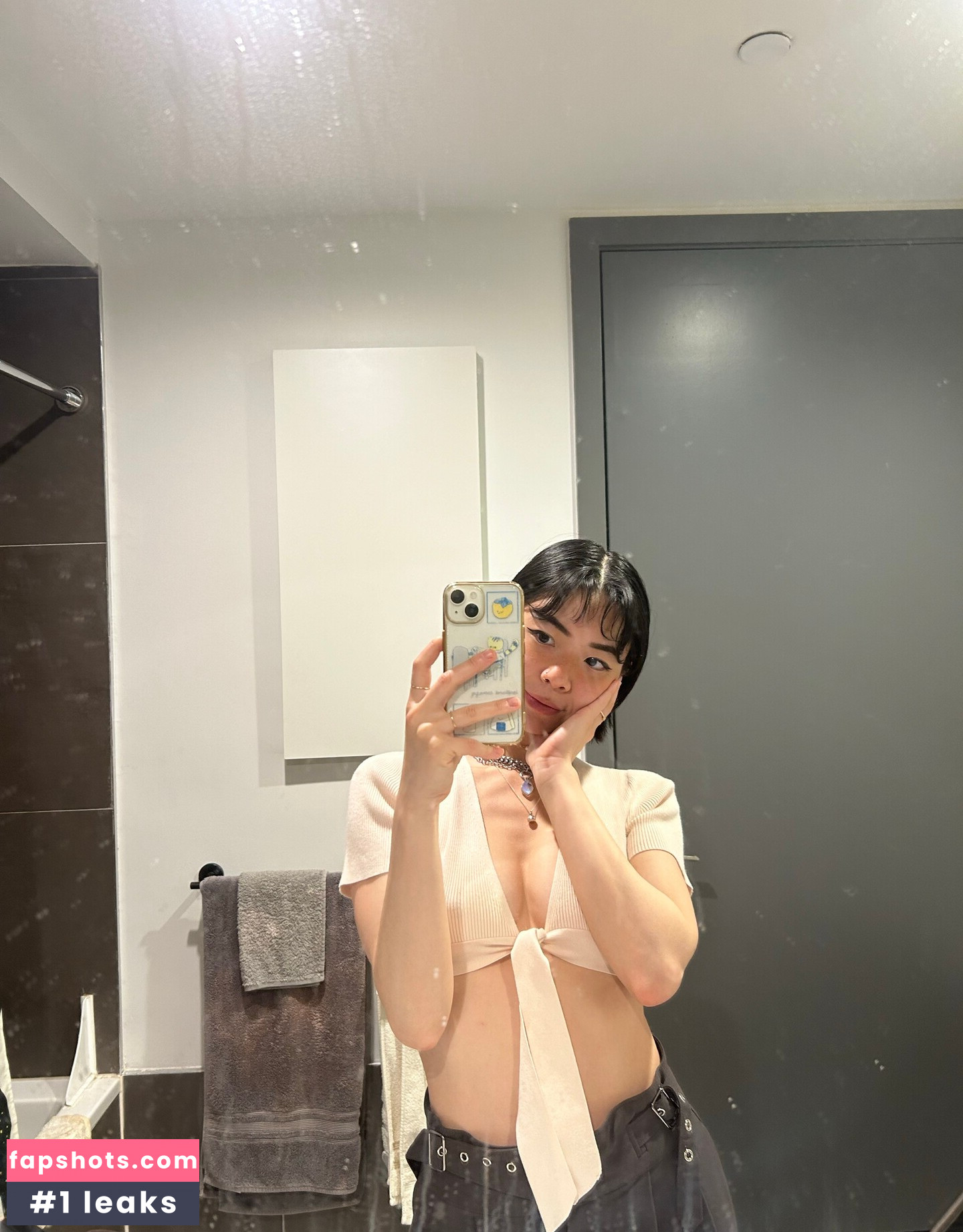 Mina Makes Noise ASMR gallery photo #16