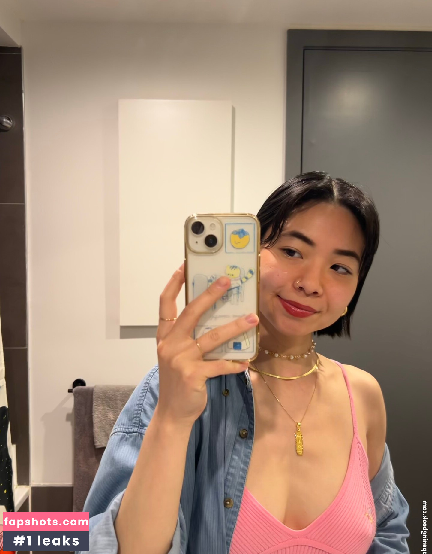 Mina Makes Noise ASMR gallery photo #20