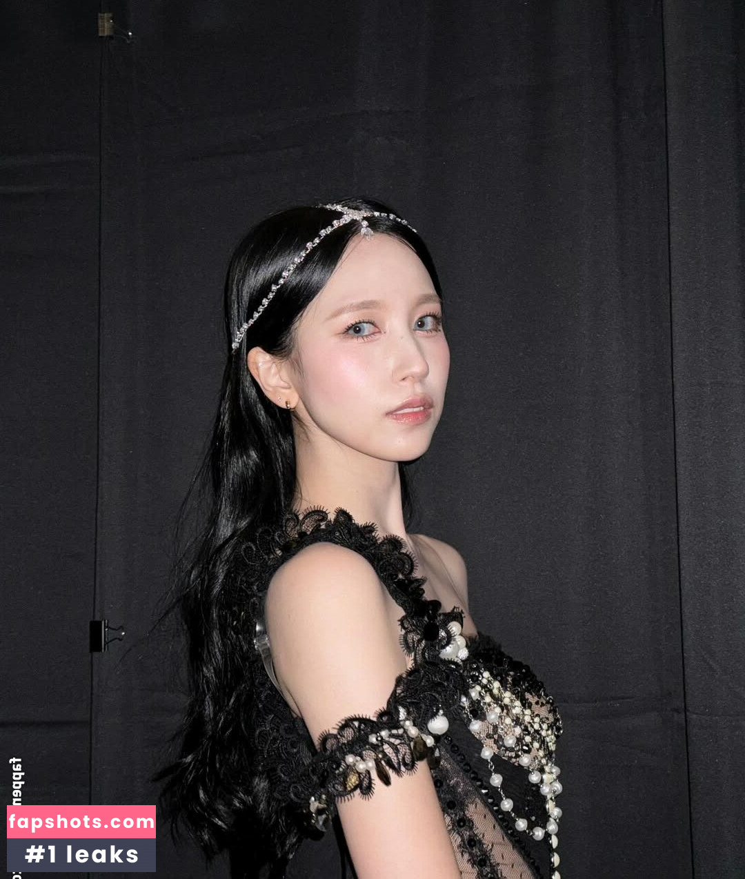 Mina Myoi gallery photo #18