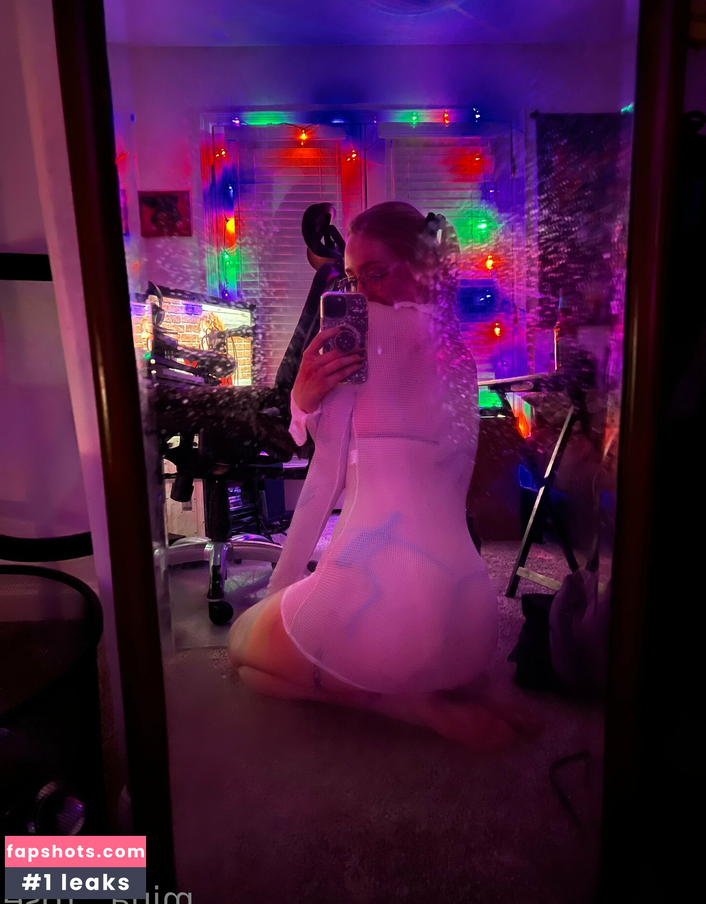 mina__rose gallery photo #20