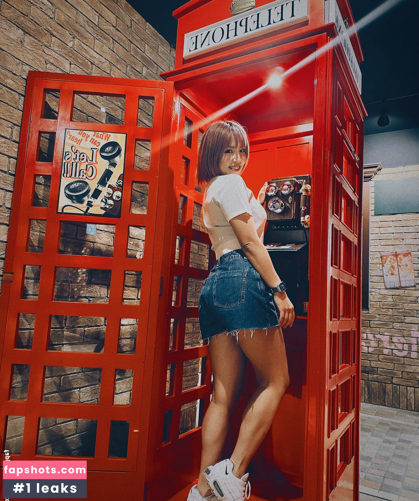 Mina Shirakawa gallery photo #203