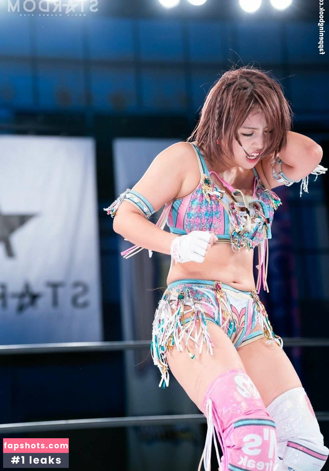 Mina Shirakawa gallery photo #204