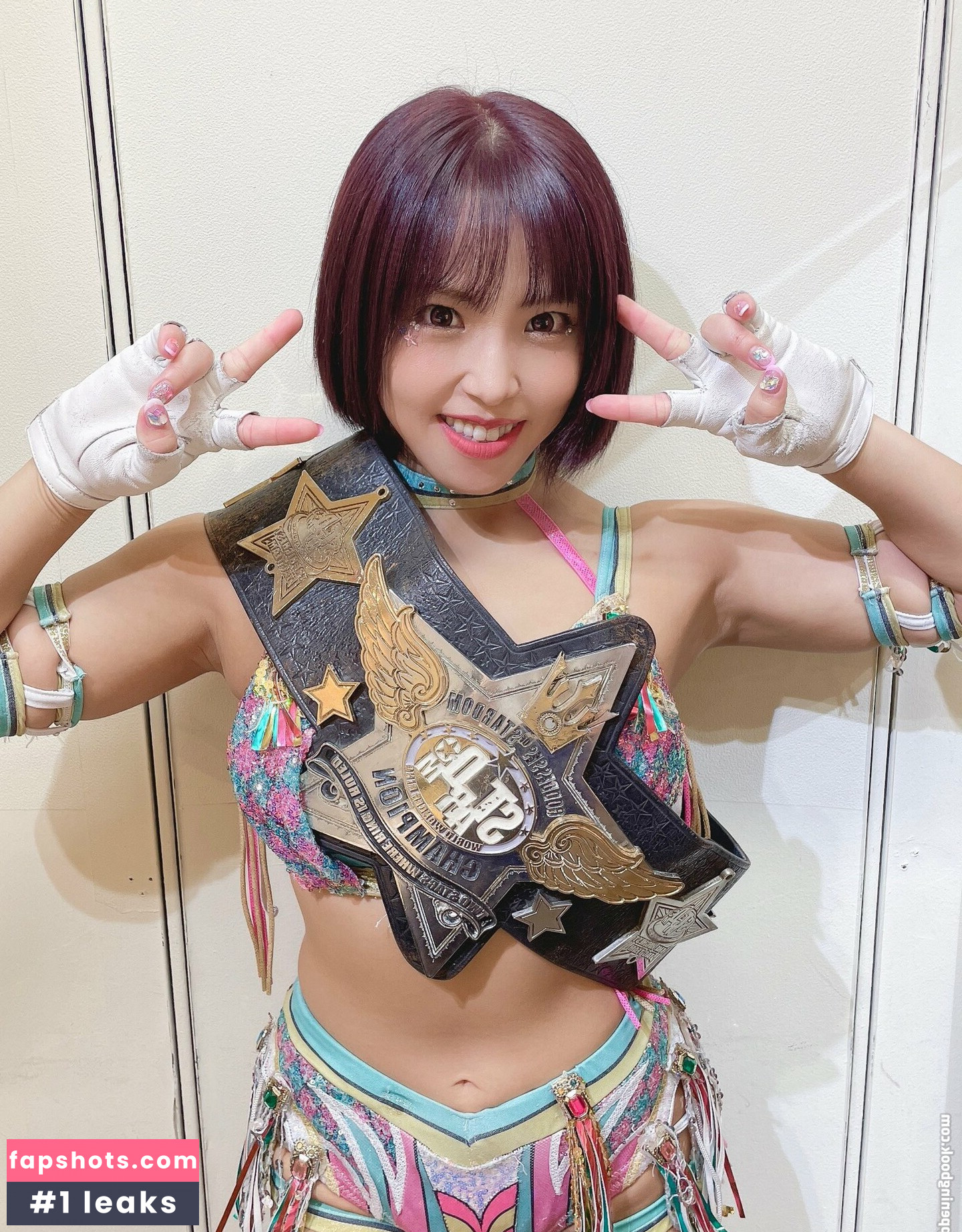 Mina Shirakawa gallery photo #226