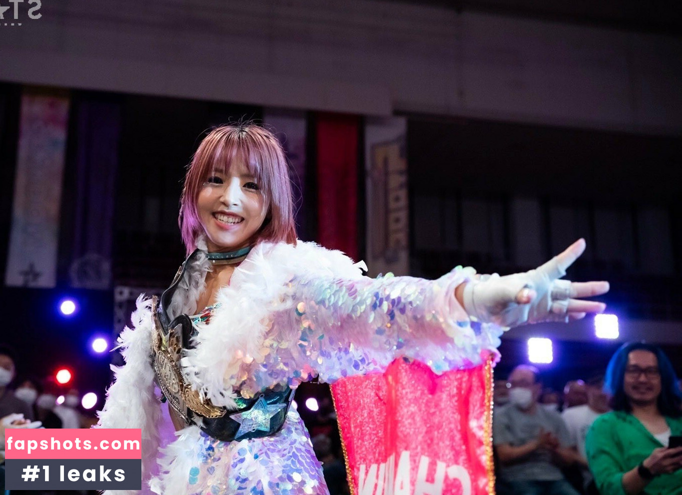 Mina Shirakawa gallery photo #230