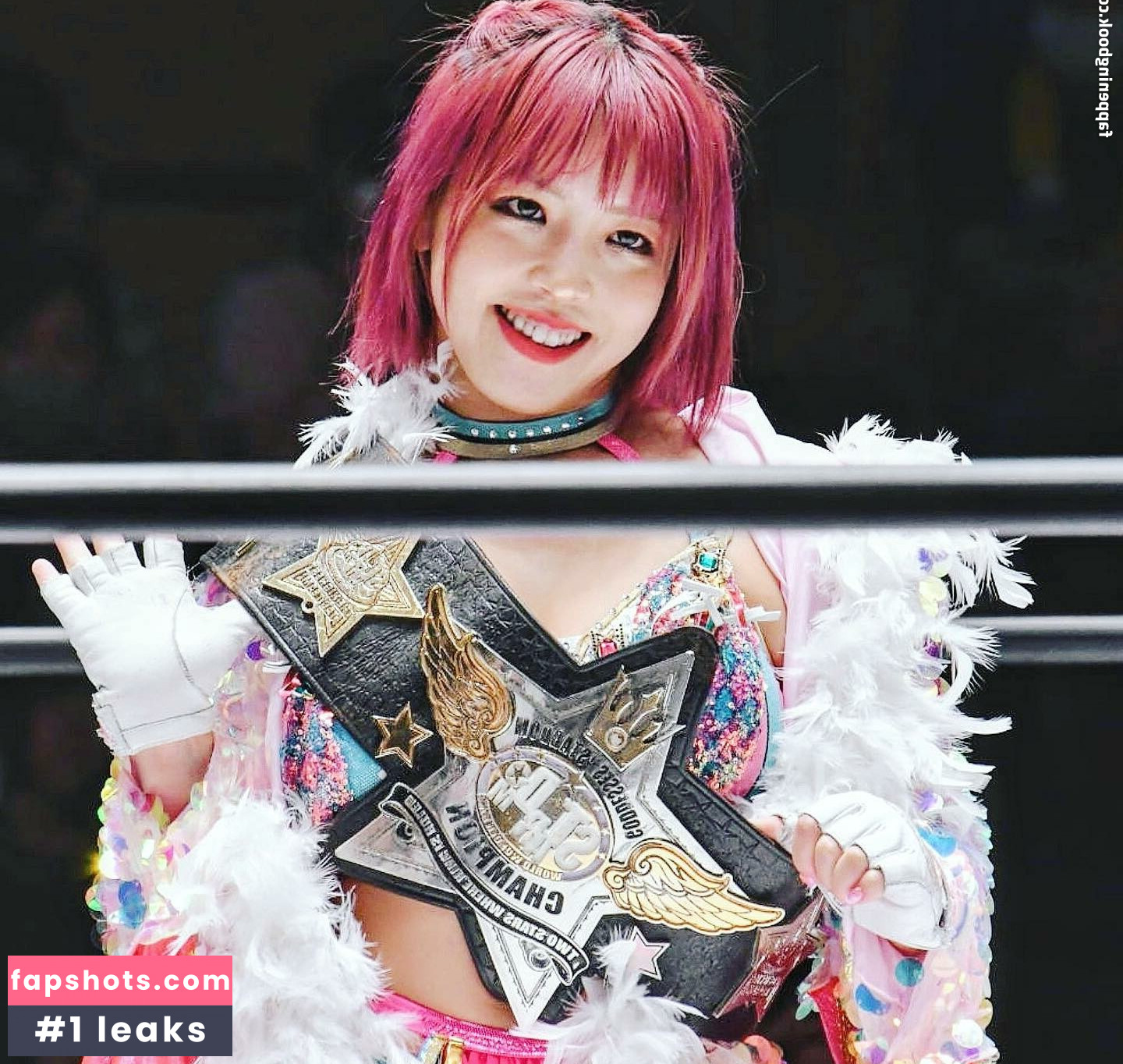 Mina Shirakawa gallery photo #243