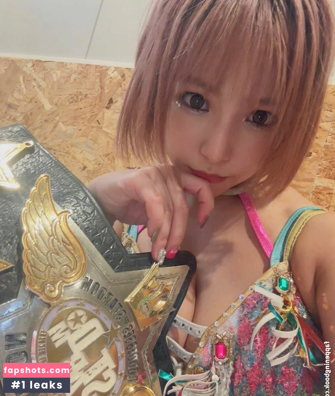 Mina Shirakawa gallery photo #283