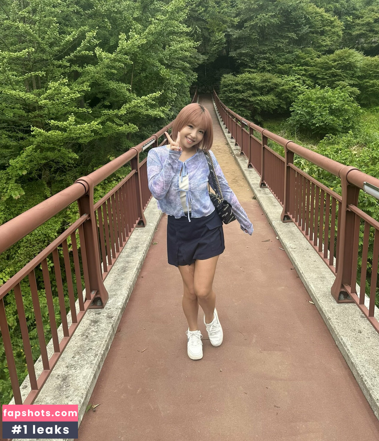 Mina Shirakawa gallery photo #284