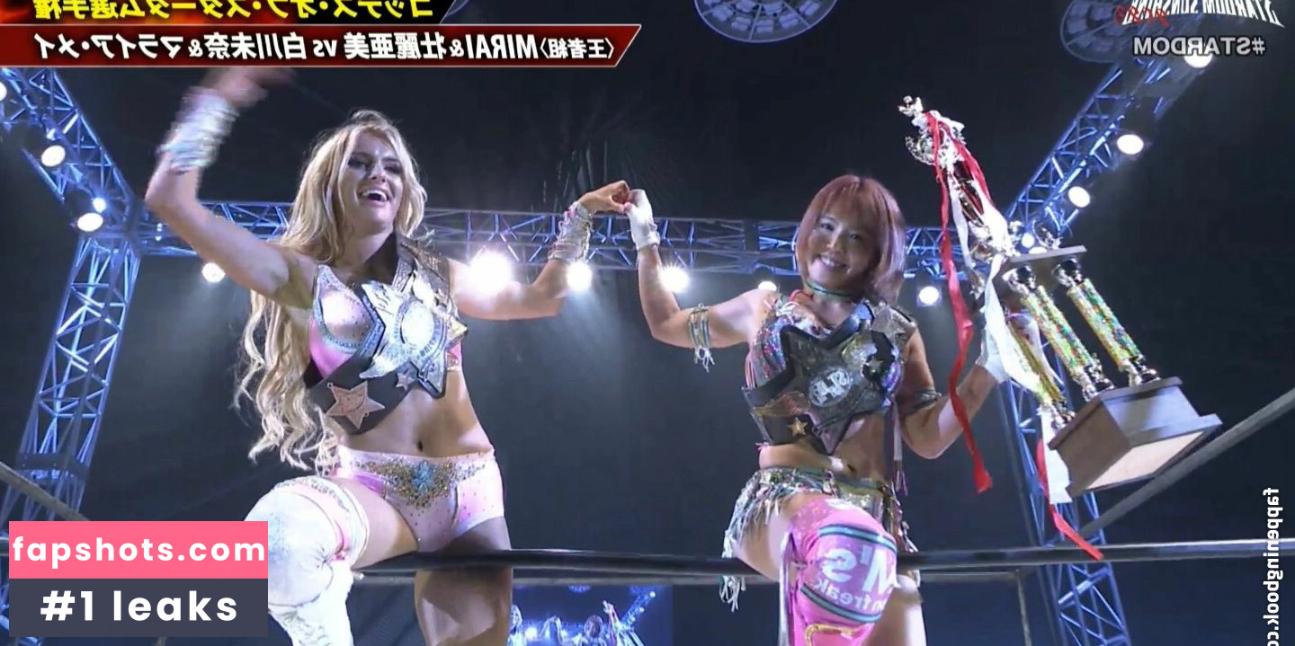 Mina Shirakawa gallery photo #321