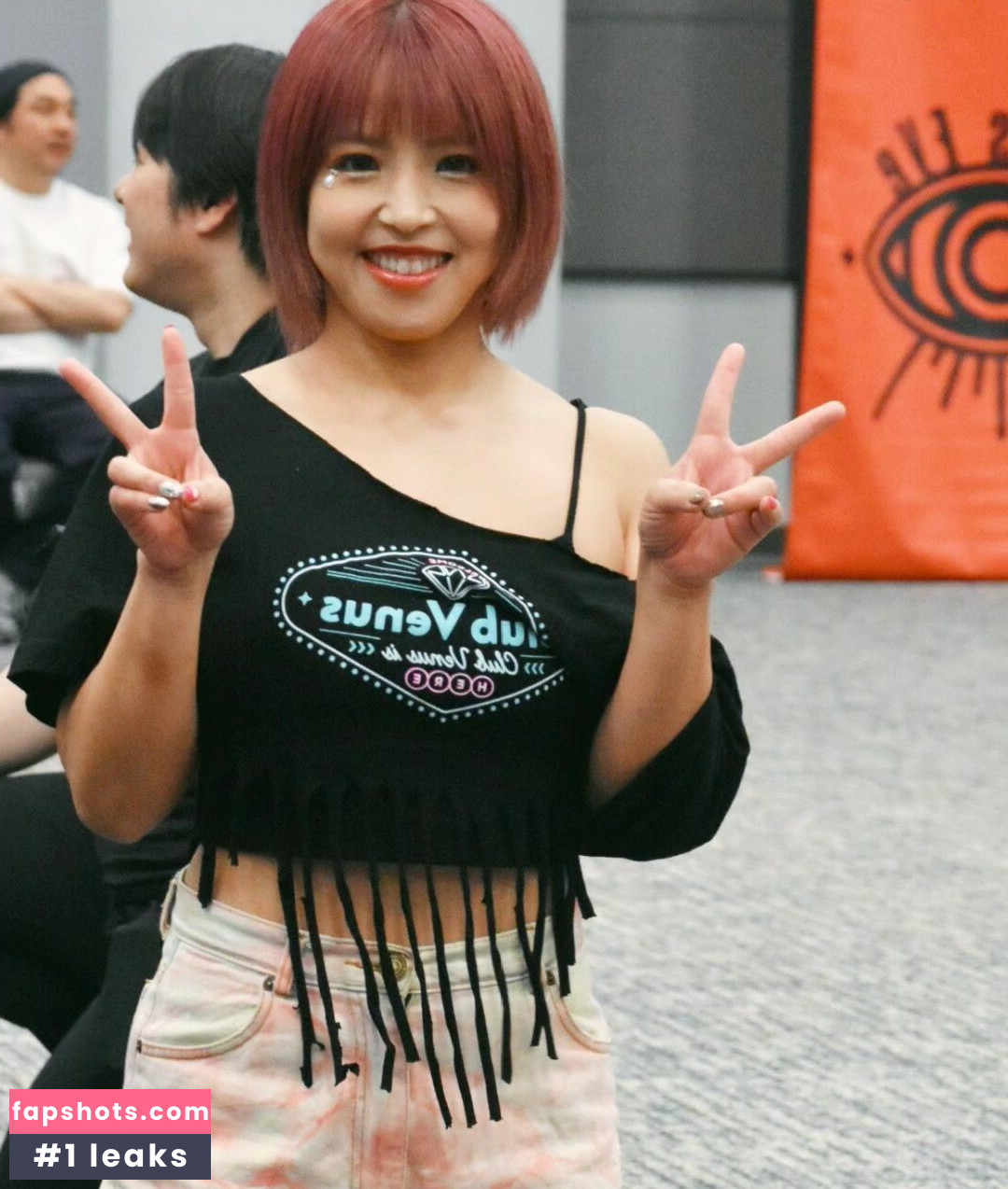 Mina Shirakawa gallery photo #327