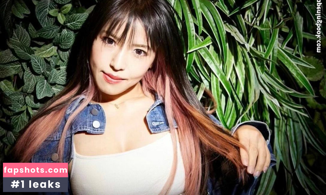 Mina Shirakawa gallery photo #329