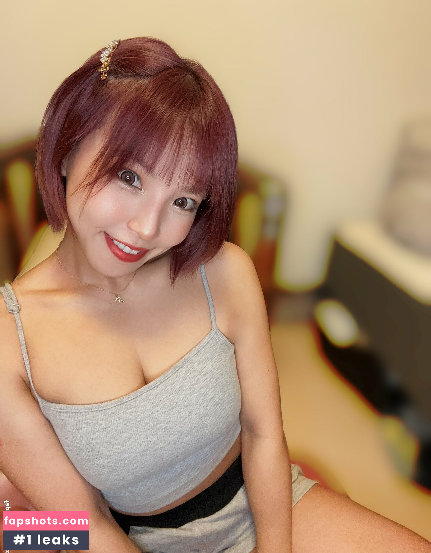 Mina Shirakawa gallery photo #336