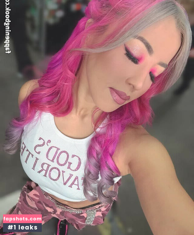 Mina Shirakawa gallery photo #36