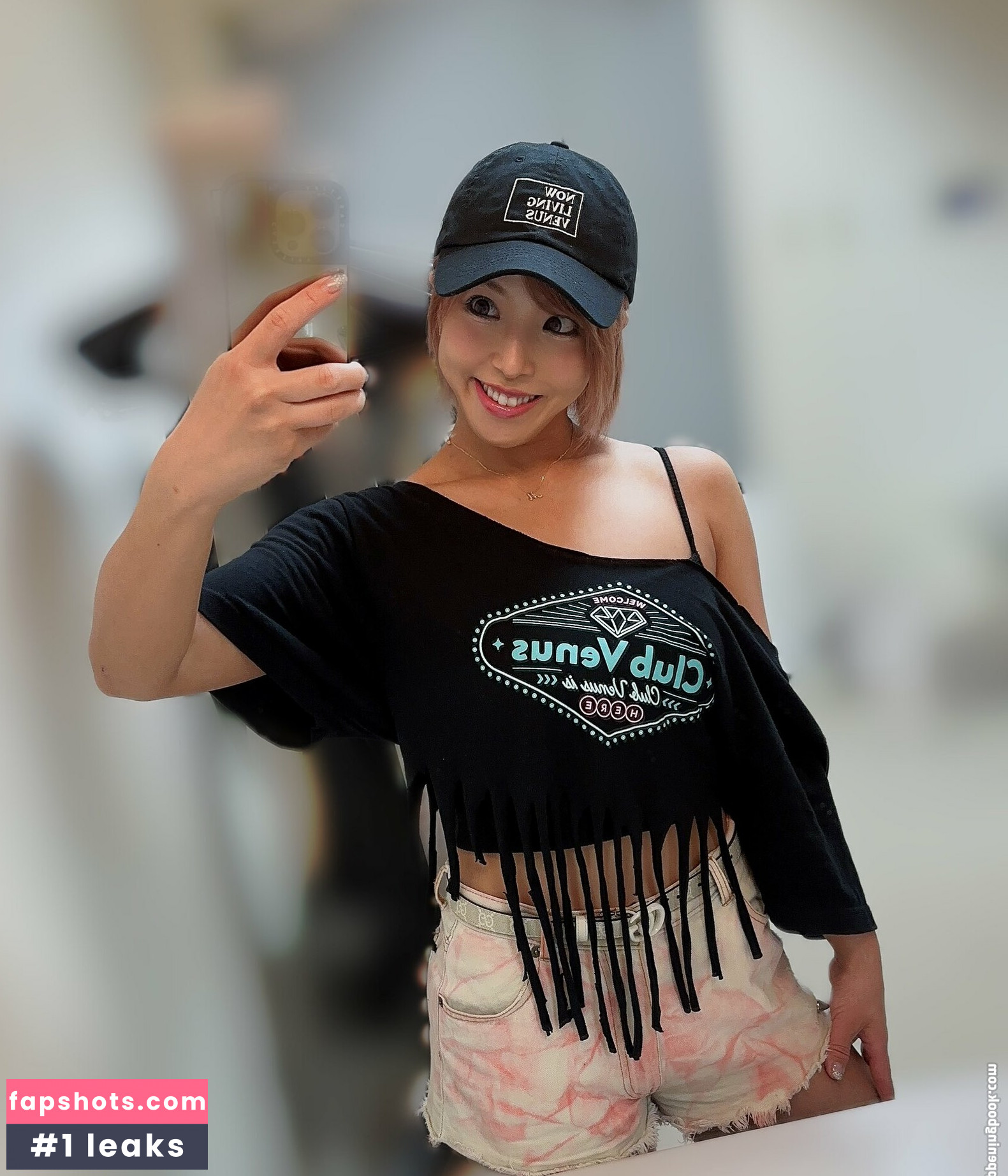 Mina Shirakawa gallery photo #397